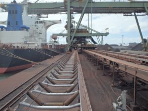 bulk-handling-transportbandrollen-trommels-en-systemen